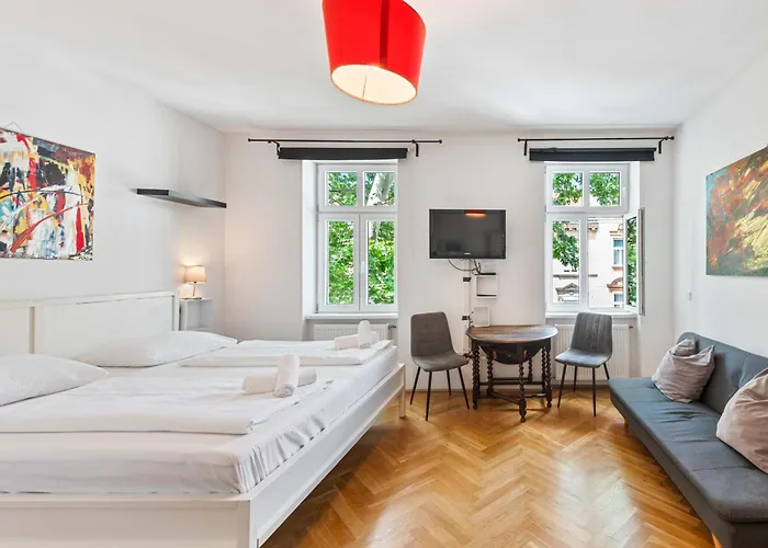 Bright With Terrace Apartament